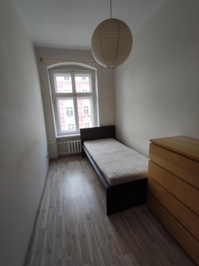 Przestronny Apartament Dla Czterech Osob Apartment Wroclaw Luaran gambar