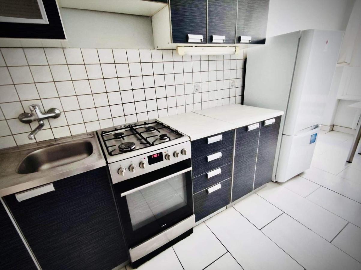 Przestronny Apartament Dla Czterech Osob Apartment Wroclaw Luaran gambar